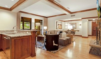 100 Bachelor Ridge Rd 3704, Avon, CO 81620