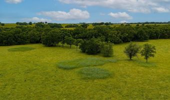 905 N 100 Rd, Baldwin City, KS 66006