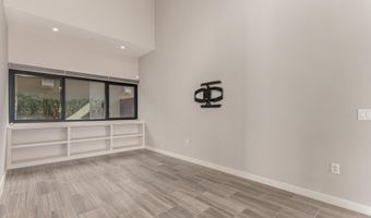 6525 E CAVE CREEK Rd 3, Cave Creek, AZ 85331