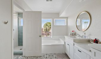 1290 N GRANADA Dr, Chandler, AZ 85226