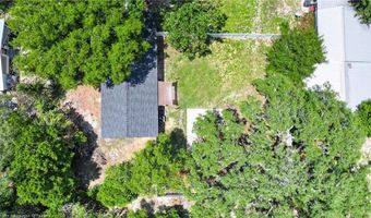 921 W Winifred St, Avon Park, FL 33825