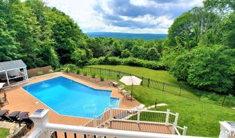 14 Vermillion Dr, Avon, CT 06001