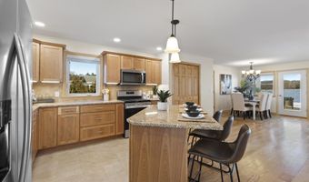 162 Buttonwood Dr, Brattleboro, VT 05301