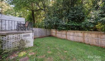 3130 Erskine Dr, Charlotte, NC 28205