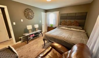 3869 Robin Rd, Ayden, NC 28513