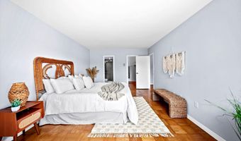 3001 VEAZEY Ter NW 710, Washington, DC 20008