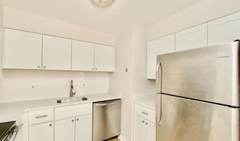 6145 EDSALL Rd 6145J, Alexandria, VA 22304