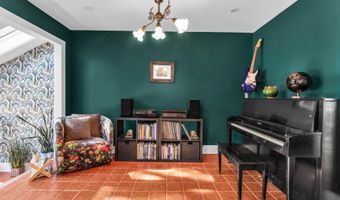 90 E Lincoln Ave, Atlantic Highlands, NJ 07716