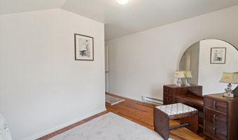 104 Highland Ave, Allegan, MI 49010