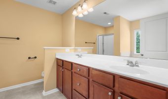 892 Queen City Cres, Apex, NC 27523