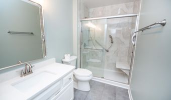 179 Cantrell Ridge Dr, Boiling Springs, SC 29316