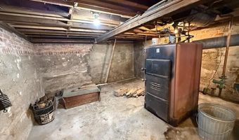 10 Palm St, Baileyville, ME 04694