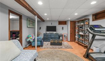 620 Buck Hill Rd, Burrillville, RI 02859