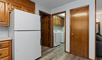 633 Meadowbrook Dr, Alma, AR 72921
