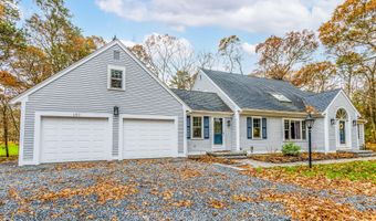 189 Dromoland Ln, Barnstable, MA 02630