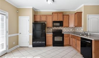 211 Oconee River Cir, Athens, GA 30605