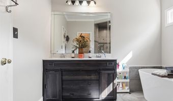 120 KENTWOOD Trl, Alabaster, AL 35007