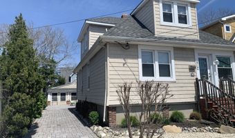 225 Pearl St, Beach Haven, NJ 08008