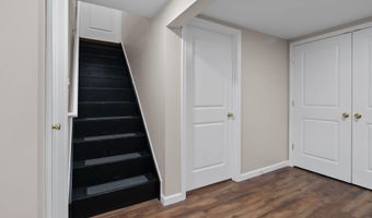 22 Shawnee Trl, Albrightsville, PA 18210