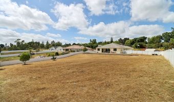 1827 Marita Ln, Fallbrook, CA 92028