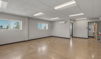 20723 Brinson Blvd 110, Bend, OR 97701