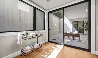 330 Arbolada Dr, Arcadia, CA 91006