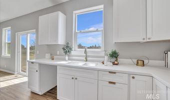 44 Lakeside Loop, Burley, ID 83318