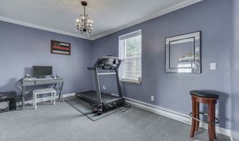 110 N Tresslar Ave, Bargersville, IN 46106