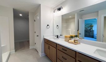 433 E Douglas Ave, Andover, KS 67002