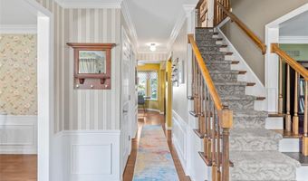 307 Blue Ridge Place Ct, Ballwin, MO 63011