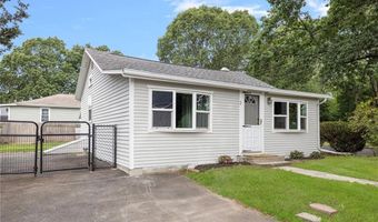 3 Sheffield St, Warwick, RI 02889