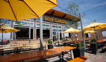 22382 E 39th Ave, Aurora, CO 80019