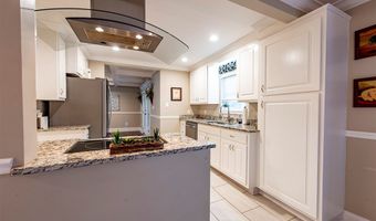 104 Querecho Ln, Albany, GA 31707