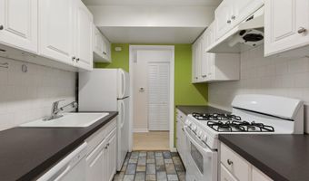 4970 BATTERY Ln 108, Bethesda, MD 20814