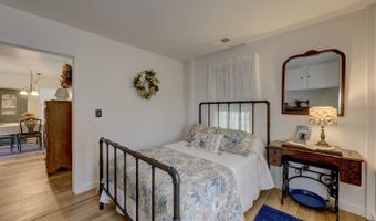 46 Ashford Lake Dr, Ashford, CT 06278