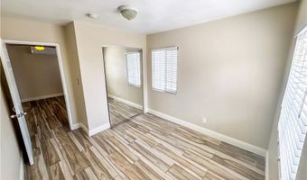 806 W Spruce St, Compton, CA 90220