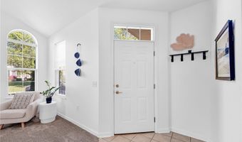 190 Sandover Dr, Aurora, OH 44202