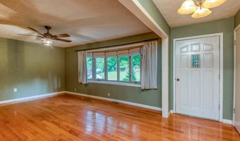 16239 Mary St, Abingdon, VA 24210