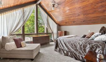 622 Golf Course Rd, Altoona, PA 16601
