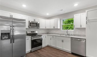 385 Wilbur Ave, Austin, IN 47102