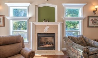 19347 Jacqueline St, Anderson, CA 96007