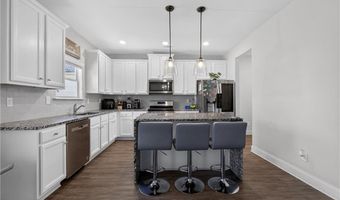 15 Dublin Way NW, Adairsville, GA 30103