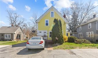 66 Earl Ave, East Providence, RI 02915