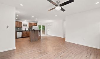 28 Cottage Pl, Ashland, NH 03217
