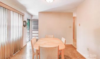 13 Botany View Ct, Asheville, NC 28805