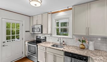 434 Lorna St, Charlotte, NC 28205