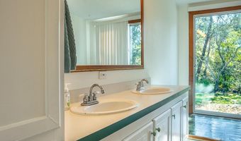 657 Pine St, Alligator Point, FL 32346