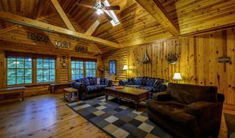 740 Log Cabin Rd, Arapahoe, NC 28510