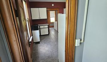 214 W Webster, Apple River, IL 61001