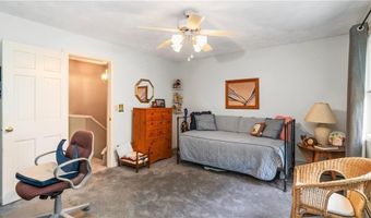 36 Primrose Ln 36, North Providence, RI 02904